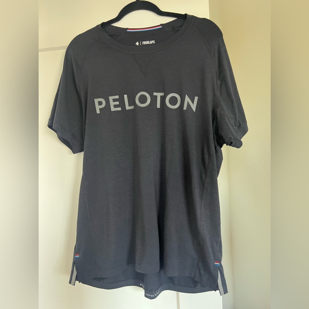 Peloton x Fourlaps Men’s Short Sleeve Tee - XL
